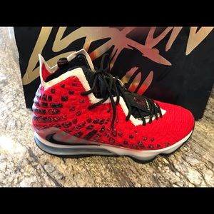Lebron XVII basketball shoes Red/white/black